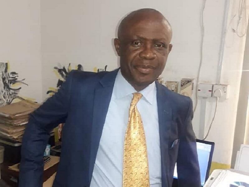 BUHARI, TOP MEDIA EXECUTIVES REJOICE WITH SENIOR JOURNALIST, ABUCHI ANUEYIAGU, AT 60