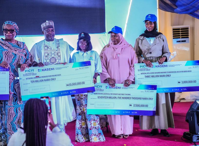 L-R: Representative of the EVC/CEO of National Agency for Science and Engineering Infrastructure, Dr. Mrs. Nonyem Onyechi; Chairman, Presidential Implementation Committee on Technology Transfer, Dr. Dahiru Mohammed; and some winners of the Developing Engineering Leaders Through Her (DELT-Her) initiative call for proposal at the presentation of cheques  to the winners at the Agency’s  headquarters, Abuja on Tuesday, October 15, 2024.  