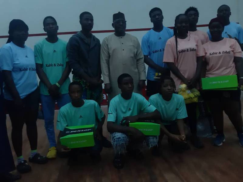 *  Alhaji Mohammed Nami, Chairman/CEO, Federal Inland Revenue Services, FIRS (in cap and katana, middle) in a group photograph with the winners, in Minna.