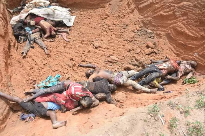 *  The Corpses of the victims of alleged herders attack in their mass grave in Nasarawa.