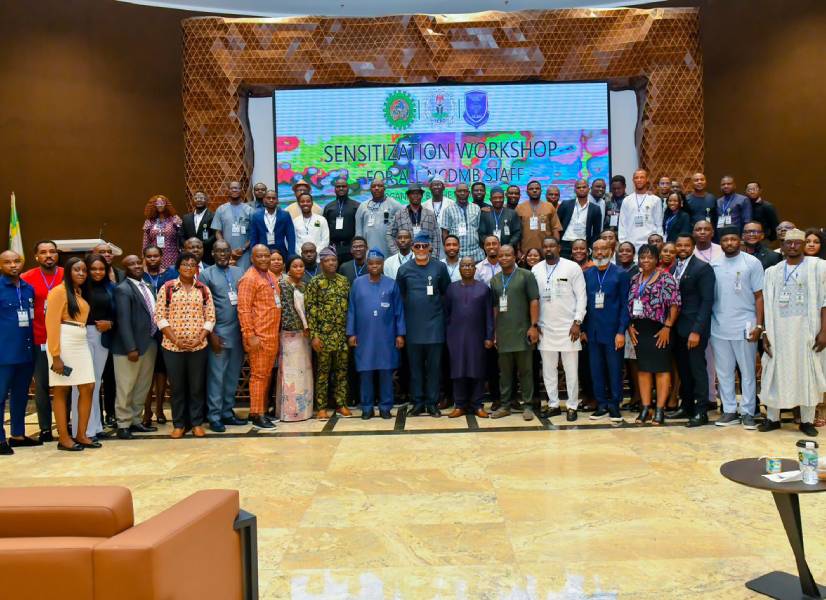*  Management and staff of NCDMB with senior officials of the Anti-Corruption Agency of Nigeria (ACAN) at the conclusion of the three-day sensitization workshop on “Achieving Zero-tolerance for Corruption in the Workplace,” held at NCDMB Conference Hall, Yenagoa.