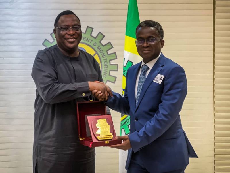 Executive Secretary, Nigerian Content Development and Monitoring Board (NCDMB), Engr Felix Omatsola Ogbe with, Chairman NedoGas Development Company Limited (NDCL), Engr. Emeka Ene at the ceremony marking the payment of $1m being return on investment on the Board’s strategic investments.