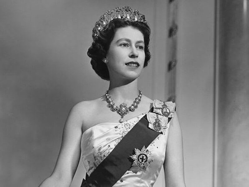 Queen Elizabeth ii young 1