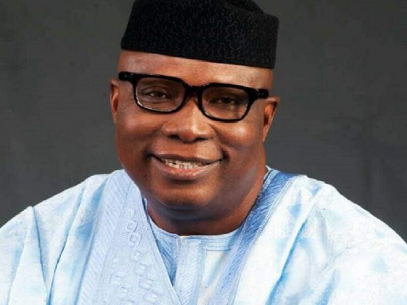  Senator Babafemi Ojudu