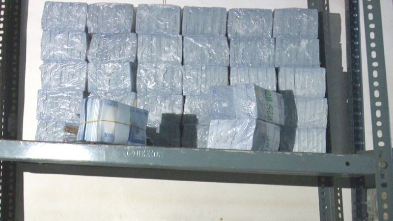 EFCC hidden 1000 naira notes