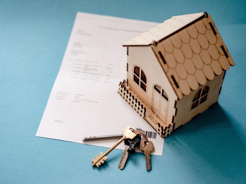 Get Into Real Estate In 2025