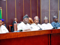 Governor Agbu Kefas addressing the PDP leaders during the meeting at the weekend in Jalingo.  